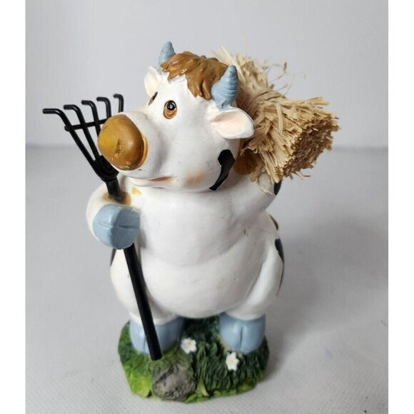 𝅺VINTAGE Cow Figurine With Rake And Hay Farmhouse Country Decor KS Collection - Picture 1 of 8